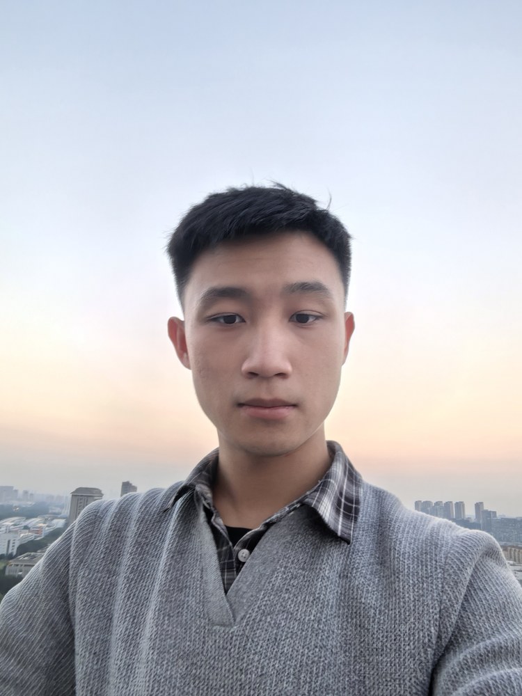 余忠蔚