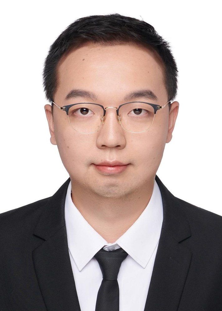 李阳